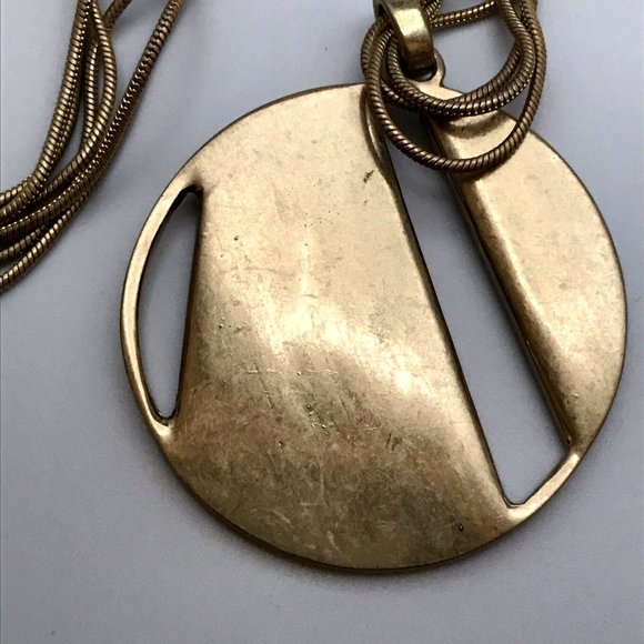 NEW Kenneth Cole NY Geometric Disc Shell Necklace - Picture 7 of 8